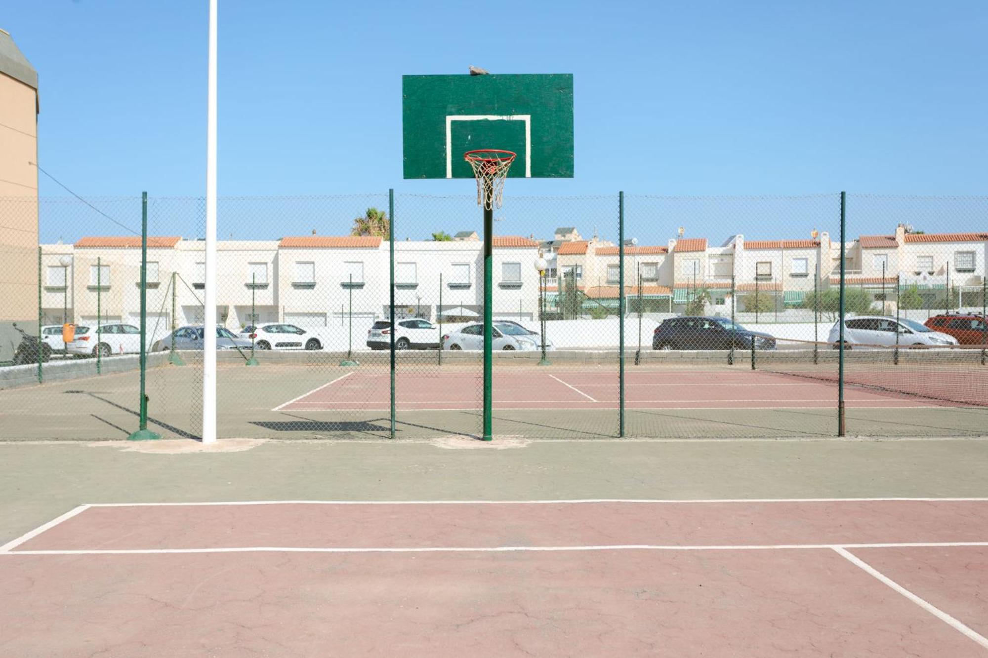 Bajo Primera Linea Playa, Retamar, Cabo De Gata, Wifi 雷塔马尔 外观 照片