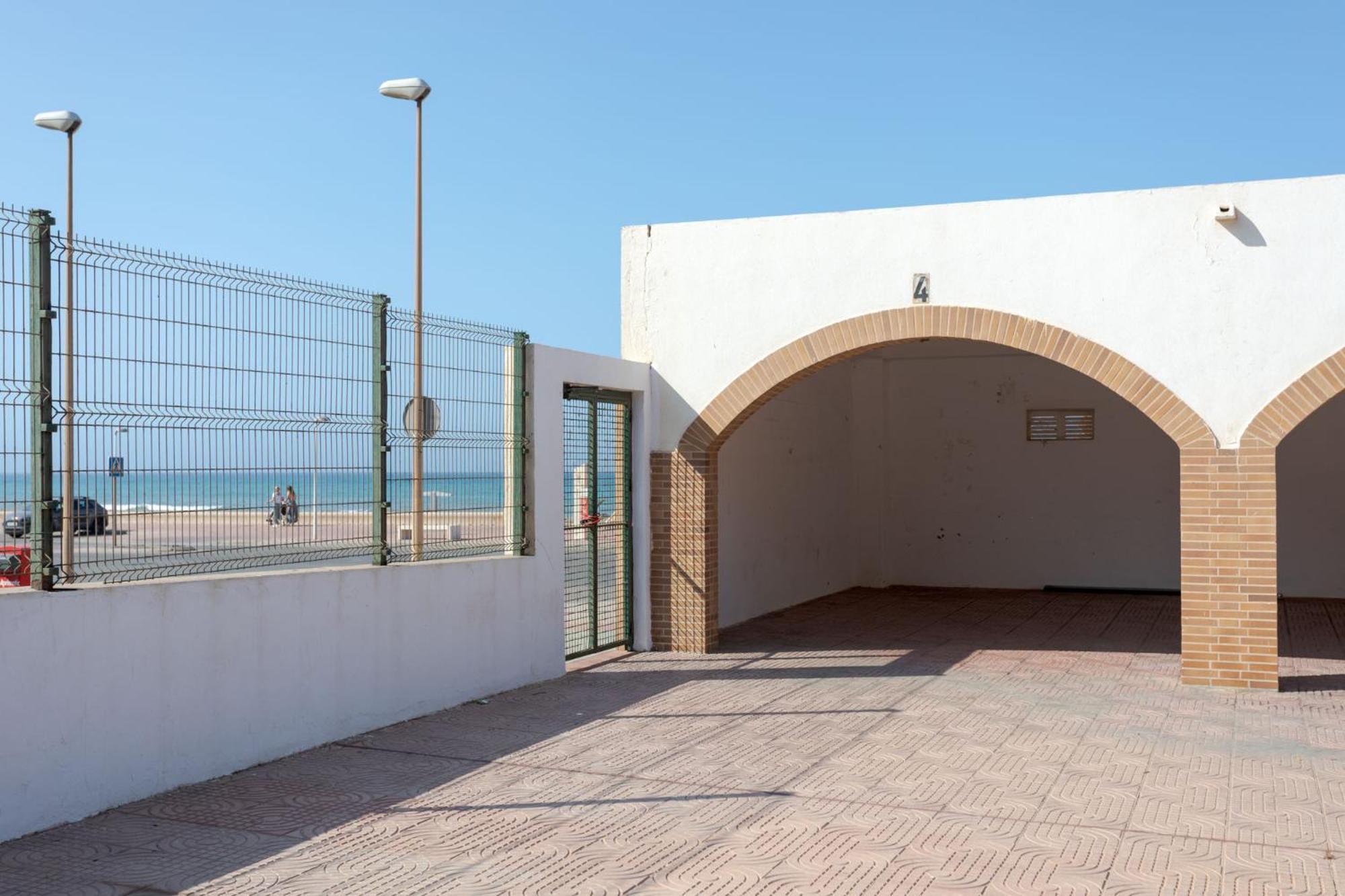 Bajo Primera Linea Playa, Retamar, Cabo De Gata, Wifi 雷塔马尔 外观 照片